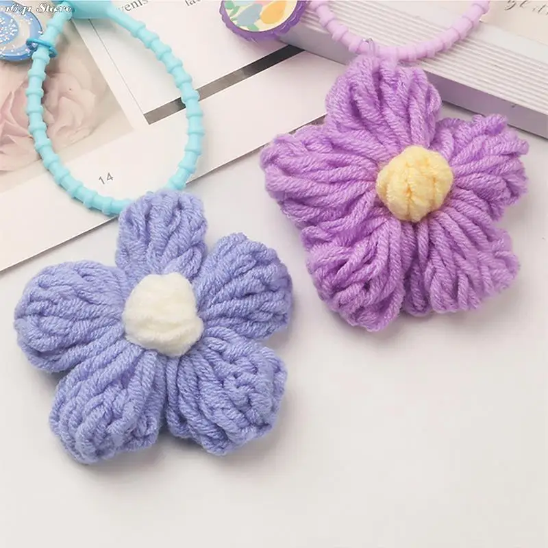 1PC Popular Color Knit Flower Keyrings Cute Creative Keychain Bag Pendant Decorations Headset Case Decor Accessories