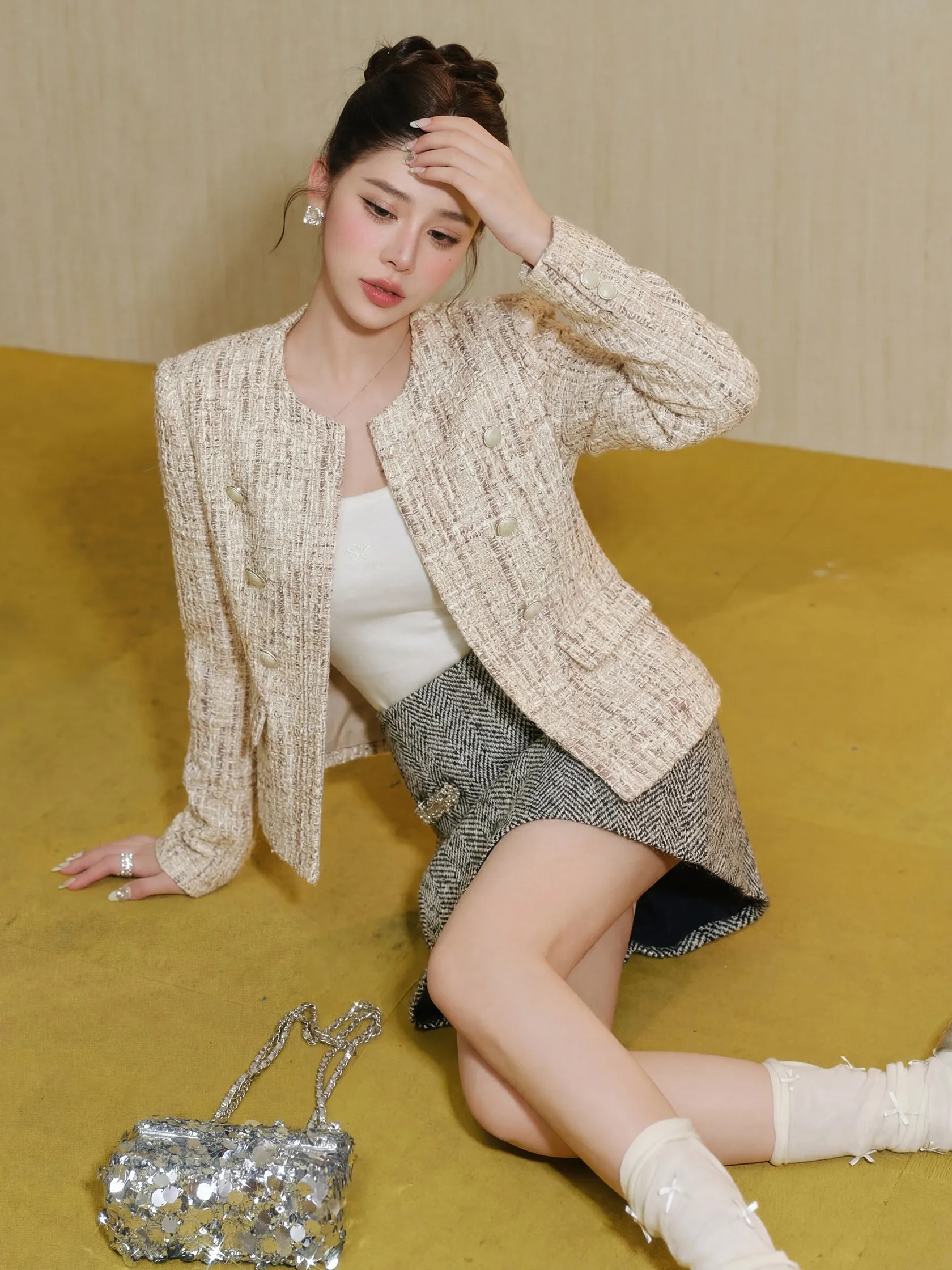 

Gold Double-Breasted Early Spring Fashionable Elegant Small Fragrance Style Knitted Jacket Top W Weave Standard Fit