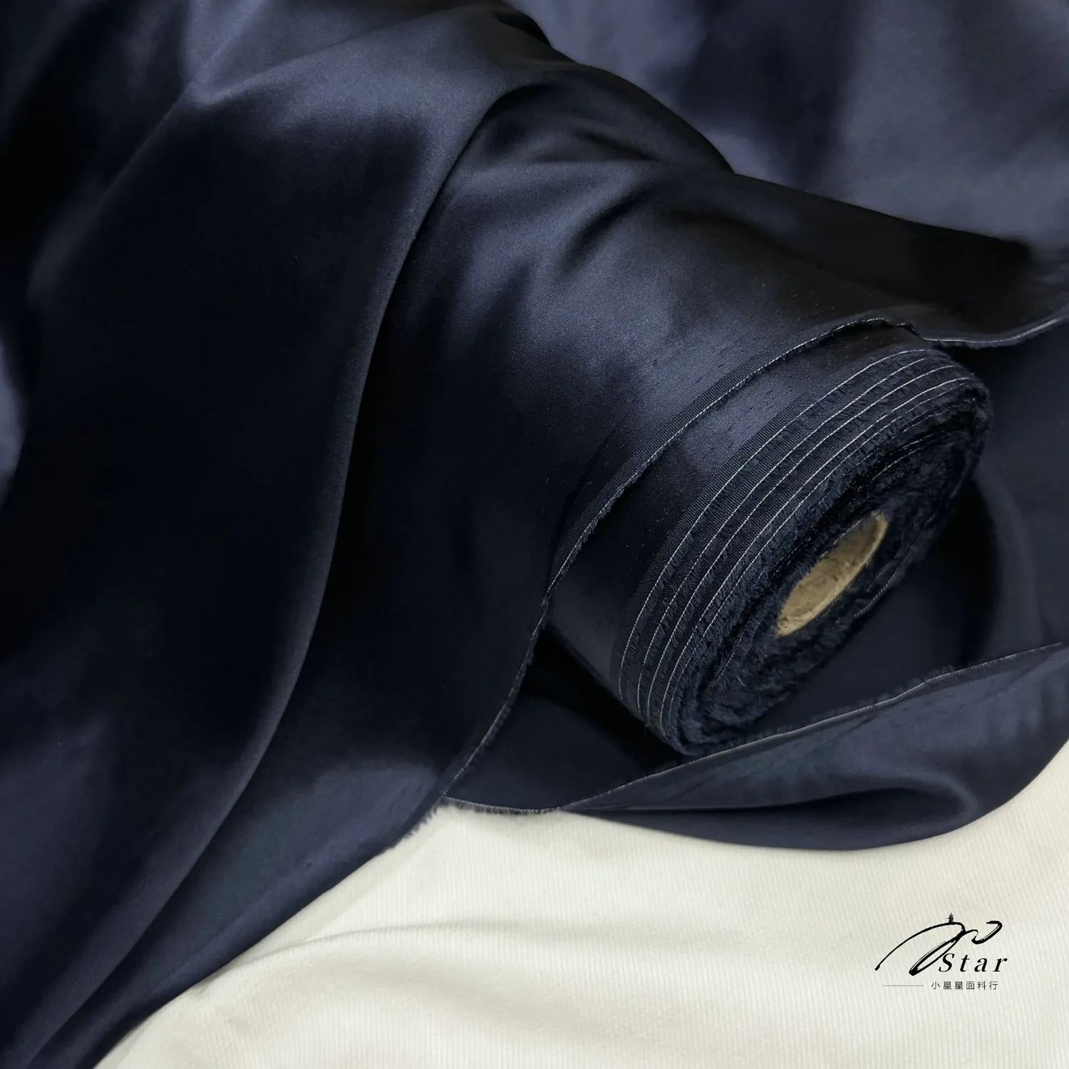 High-End Blue Stretch Silk Satin Fabric Shirt Pajamas Hair Ring Crepe Satin Silkworm Silk Section Fabric Spring and Summer
