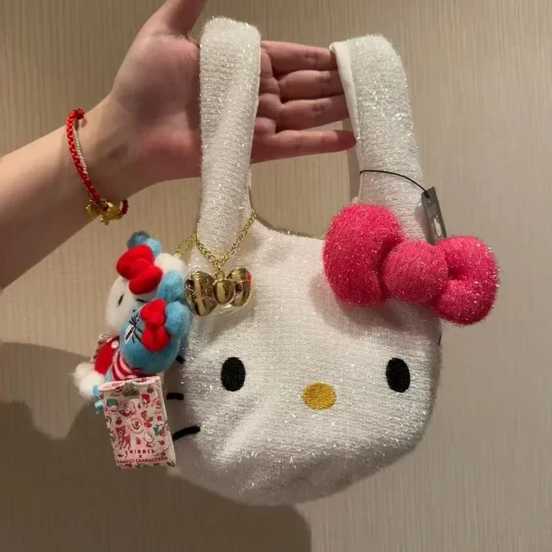 Sanrio New Hello Kitty Handbag Ladies Black And White Shiny Storage Bag Girl Heart Joker Plush Handbag Bucket Bag.