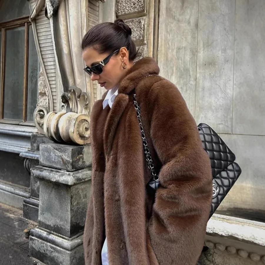 جديد جودة عالية الشتاء النساء معطف الفرو البيئي البني التلبيب طوق رقيق فرو منك سترة لسيدة Highstreet شيك معطف الفرو الإناث #3