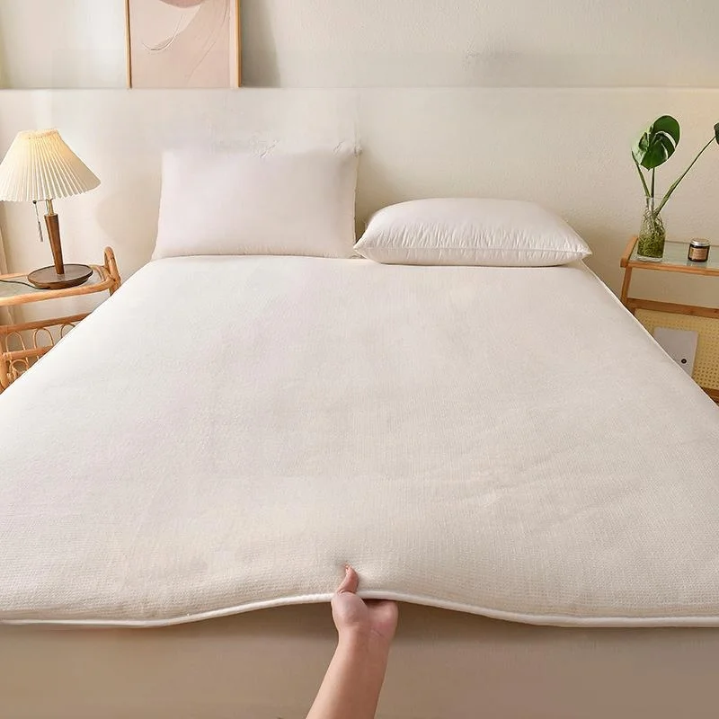 nuovo-materasso-imbottito-in-cotone-2025-tappetino-morbido-per-dormitorio-studentesco-accessori-per-letto-confortevoli