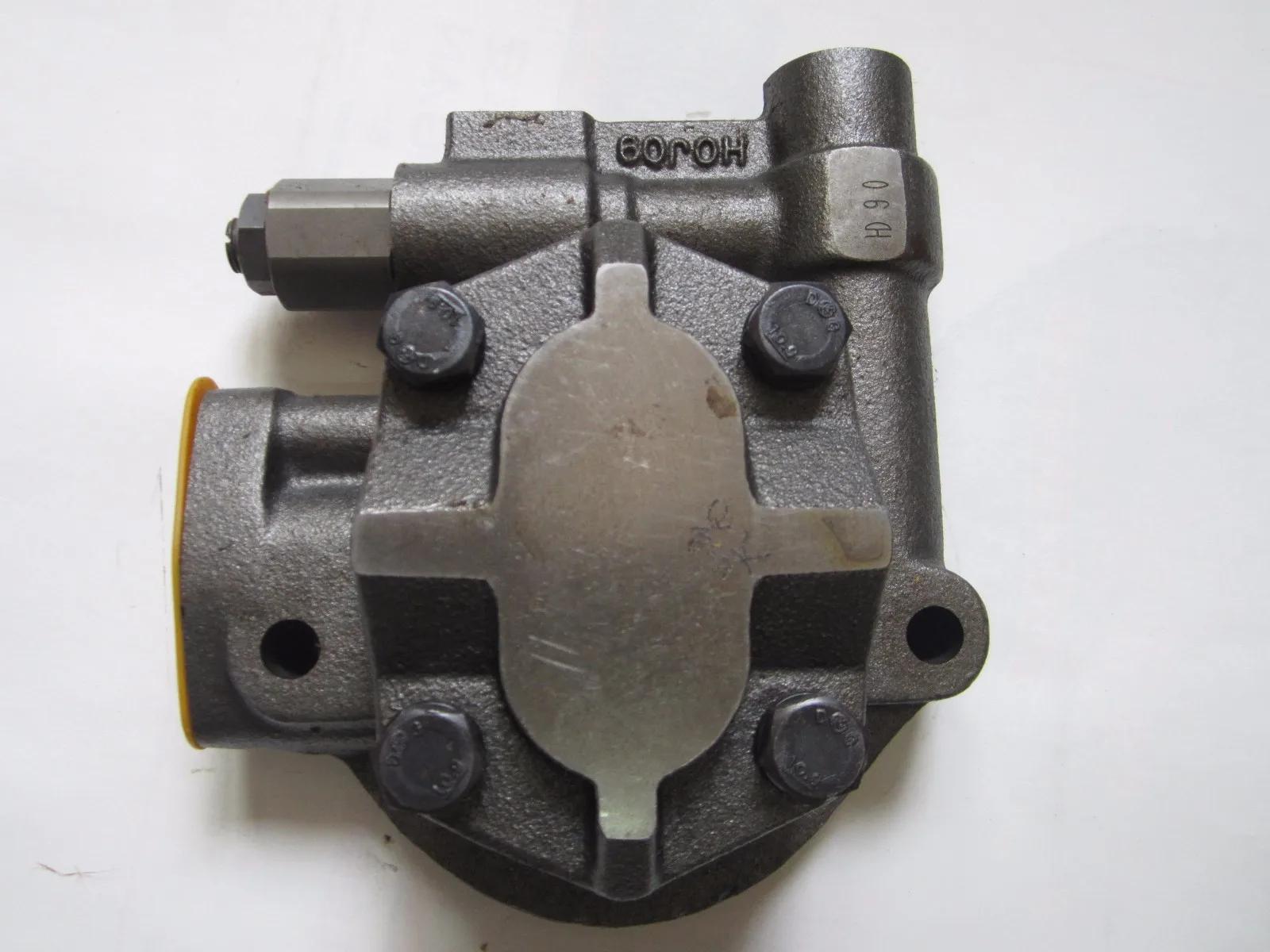 704-24-28203 708-25-01064 GEAR PUMP FITS FOR PC200-3 PC220-3 HPV90 MAIN PUMP