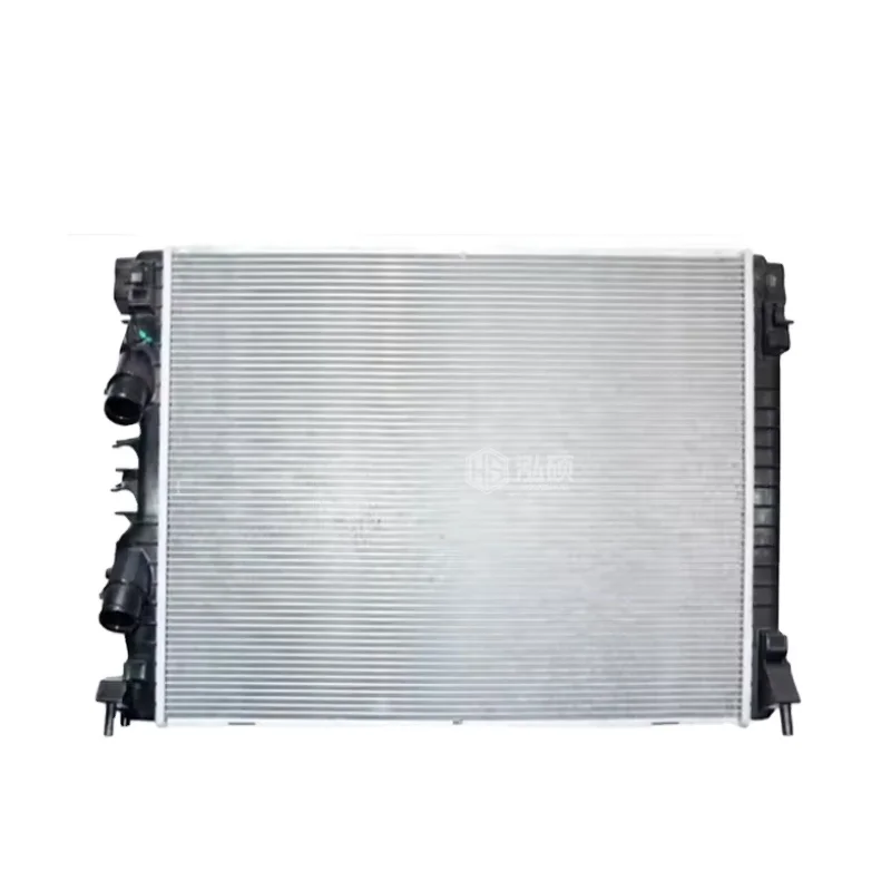 

Durable Car Engine Cooling Radiator Suitable for Maserati Ghibli OEM 670030844 Car Radiator