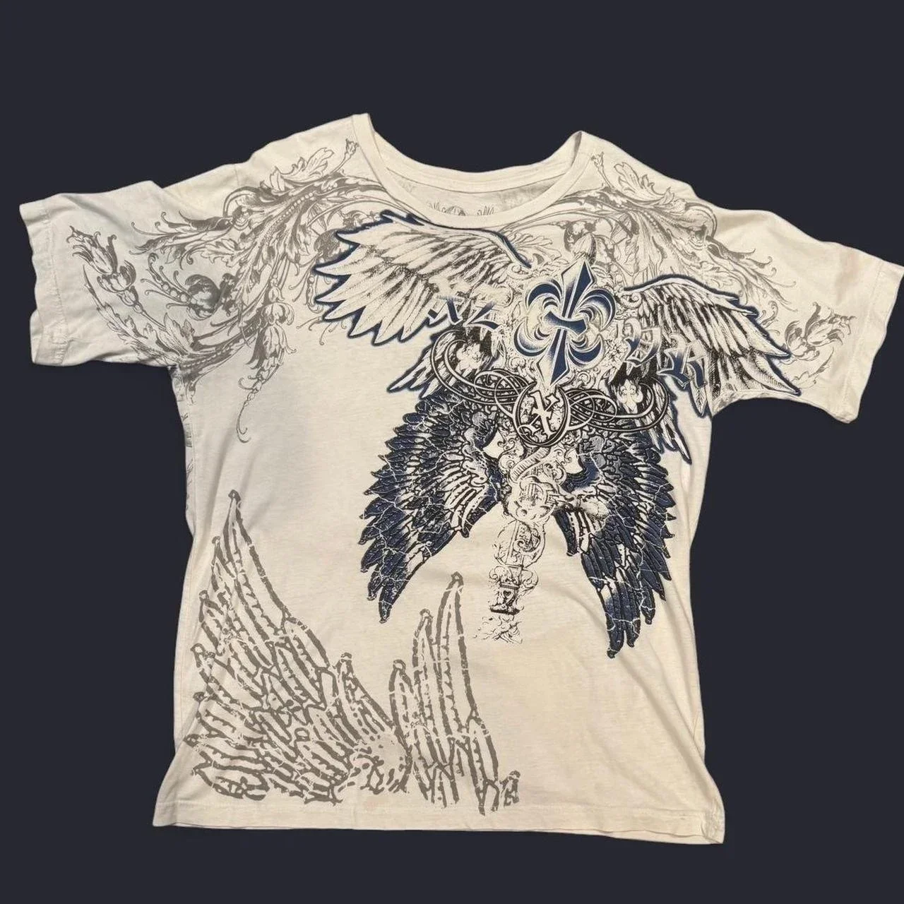Men's Vintage Gothic Wing Print T-shirt, Retro Cross Graphic Tee, Streetwear Short Sleeve Top, Casual Hip Hop T-shirt