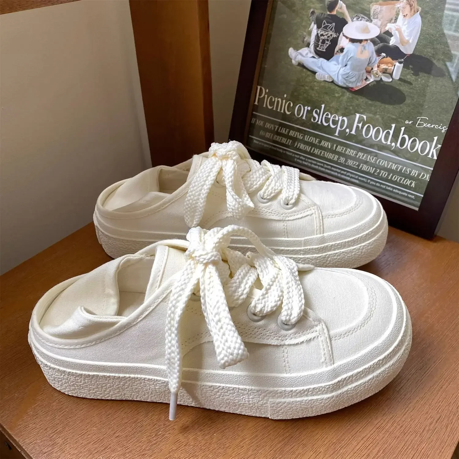 Student Friendly Canvas Slip On Shoes Cream Brown Autumn Release Thick Sole Platform Design with Round Toe for Campus Wear​