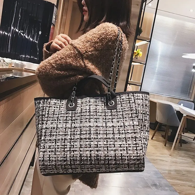 2024 Tote handbag versatile high-end large capacity single shoulder fashionable simple computer commuting bag