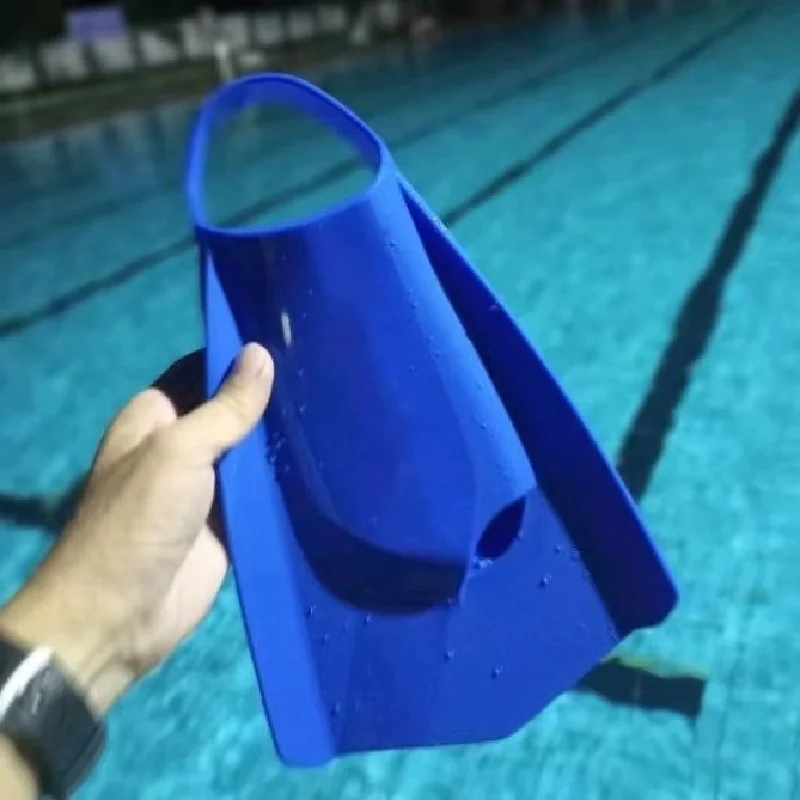 Cross-border flippers professional swimming diving training frog shoes new silicone snorkeling equipment adult short flippers sp