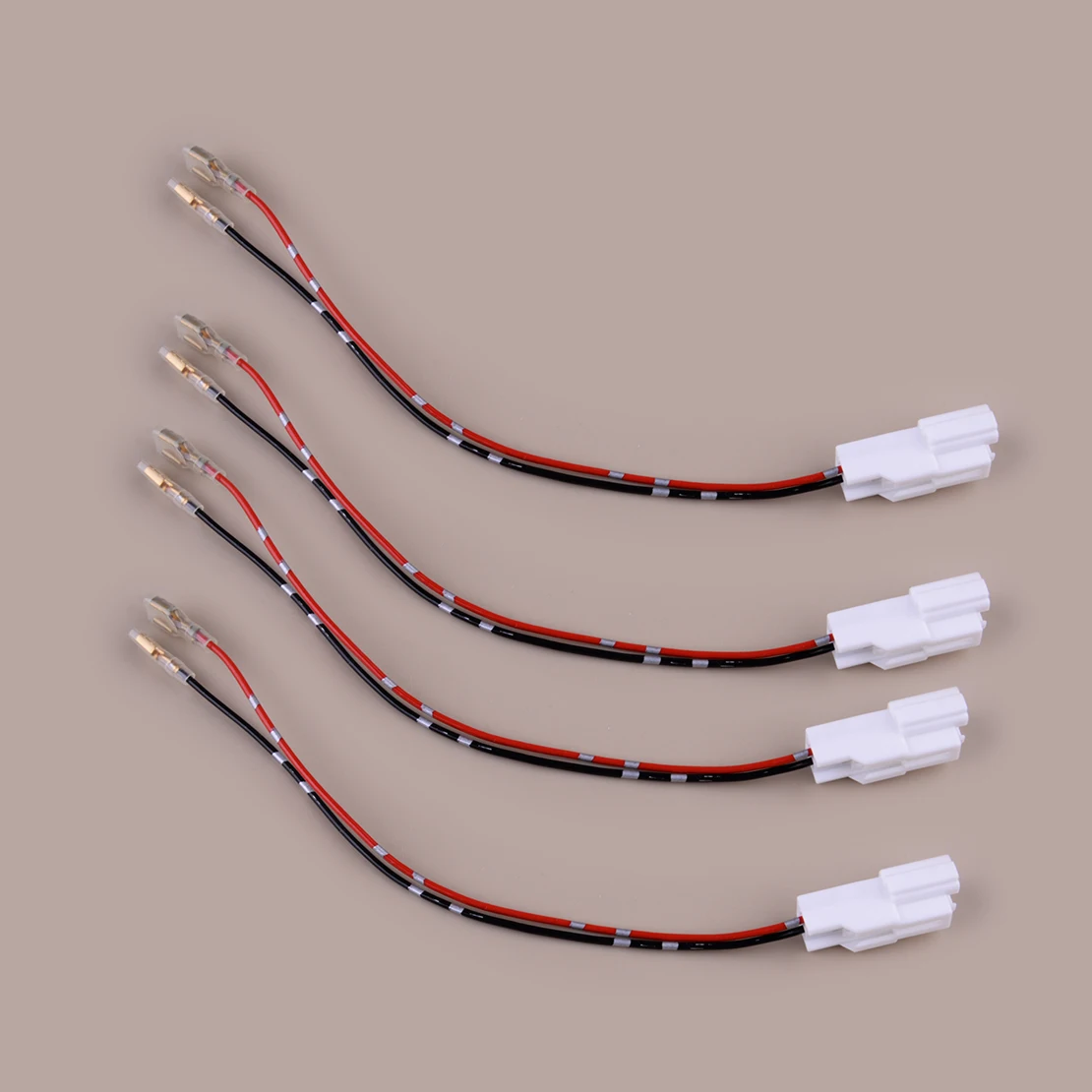 

4Pcs Door Speaker Wire Harness Cable Plug Adapter Fit for Hyundai Sonata Santa Fe KIA Optima Soul Forte Sorento Speaker 72-7300