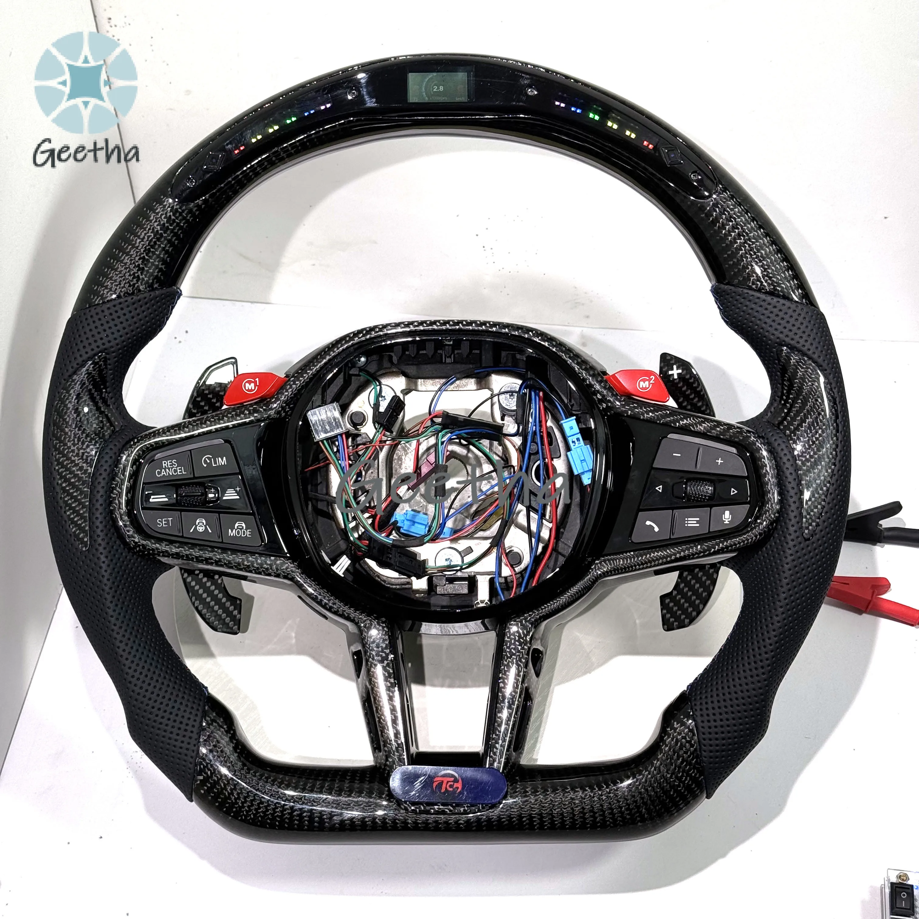 

Руль из карбона для BMW LCI (G01, G02, G05, G06, G09, G11, G12, G15, G20, G22, G28, G29, G30, G80, G82, F40, F90) — Автоаксессуары