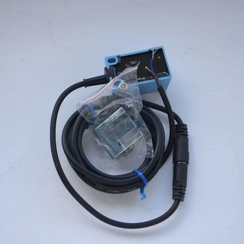Hot Selling TL-B30N10E1-C New and Taiwan Proximity Sensor in Stock Now Inquiry Price