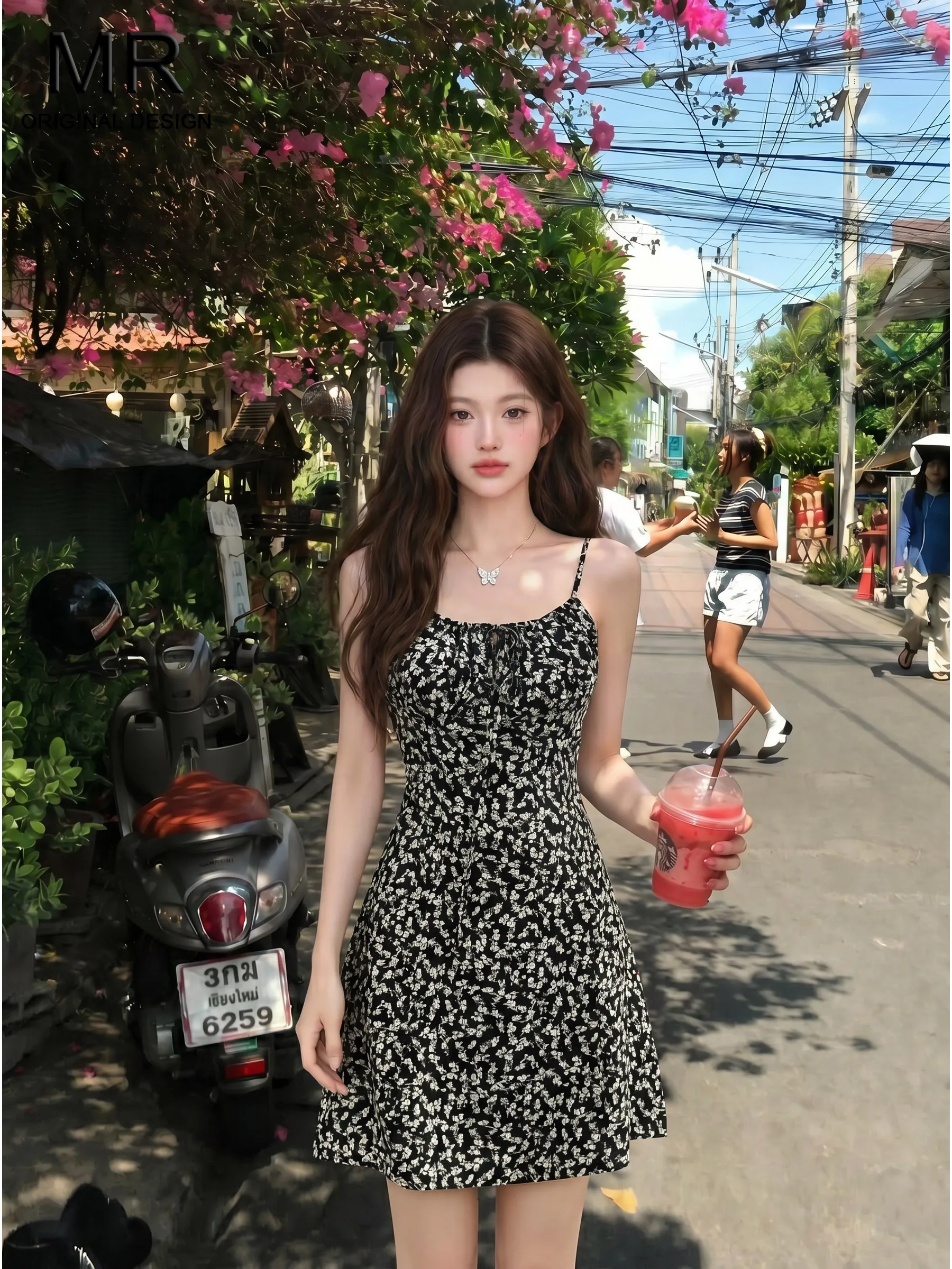 Summer Floral Print Halter Dress Women's Slim Fit Short Skirt Casual Style Gathered Waist Elastic Fabric No Sleeve Square Neck