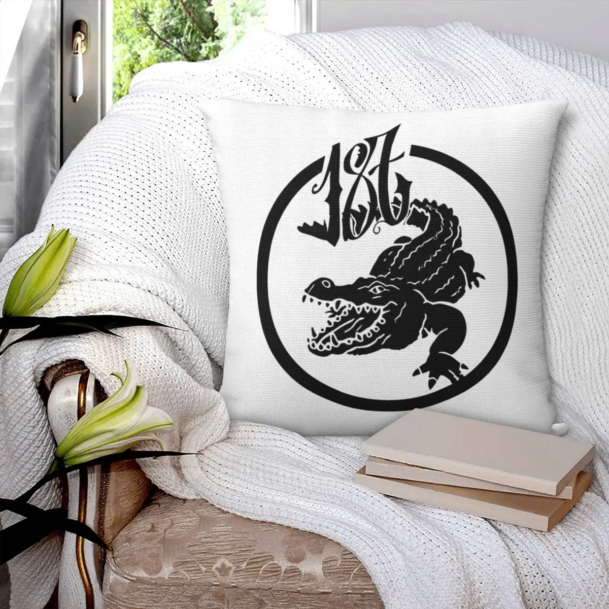 187 Strassenbande - Krokodil Pillowcase Cushion Bedroom Bedroom Retro Sofa Pillowcase White Customizable