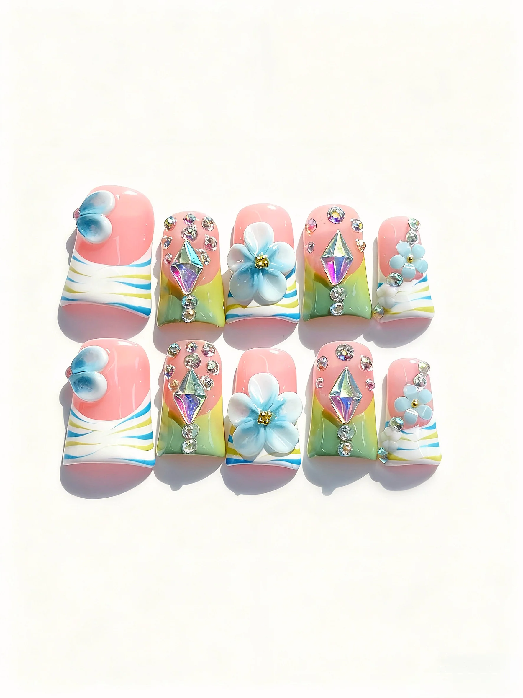 3D-Blumen-Strass-Pastell zum Aufdrücken der Nägel, kurze, quadratische, bunte, glänzende künstliche Nägel (L282)