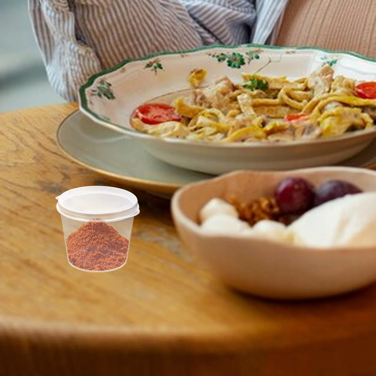 

50Pcs Clear Seasoning Containers Leakproof Hinged Lid for Spices Home Kitchen Outdoor Reusable Spice Shakers Cups with Lids