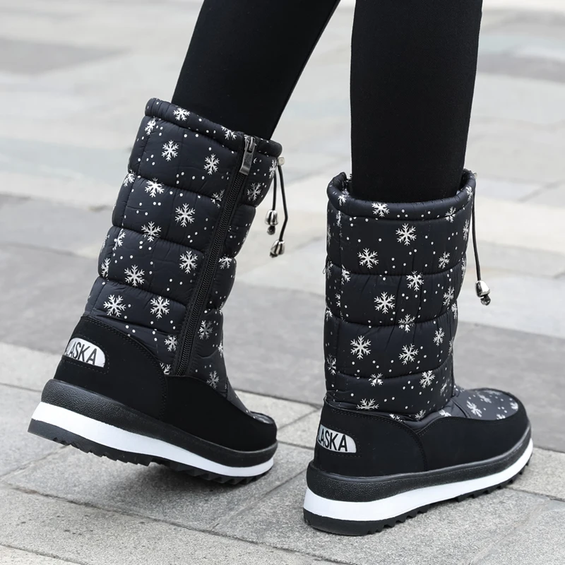 Botas de nieve con plataforma para mujer, zapatos antideslizantes impermeables de felpa gruesa, cálidos, de piel, a la moda, Invierno