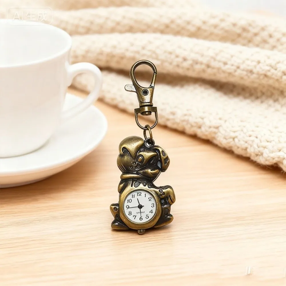 Vintage Design Pocket Watch Quartz Movement Retro Creative Quartz Watch Durable Lightweight Key Ring Gift Collection