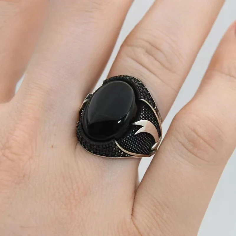 European and American new personalized short knife shape black zircon embellishment fashionable retro men's ring