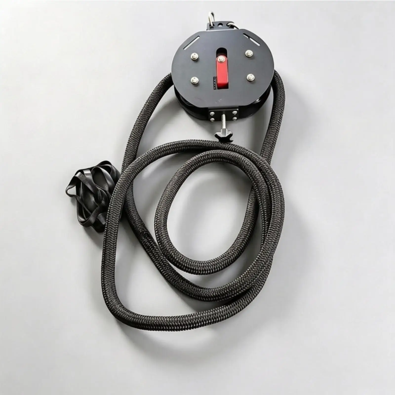 Suspension Rope Pulling Machine for Upper Arm Muscle Growth with Secure Mounting Bracket Design