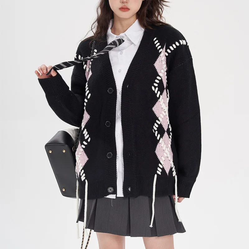 

Autumn Diamond Pattern Knitted Cardigan for Women 2025 Korean Version Lazy Style Versatile Outerwear Design Student Sweater Coat