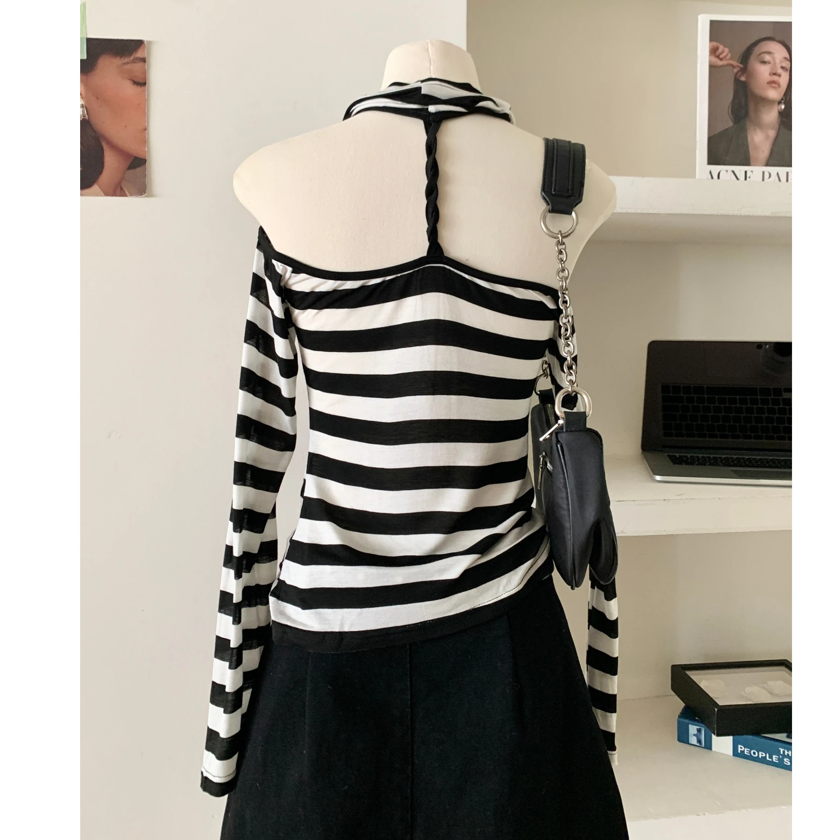 長袖 T シャツ ランニング レディース 秋 ボタンアップ 学術ユニフォーム 新鮮な学生 シンプル きちんとした 若々しい モダン クリーン ストリートウェア