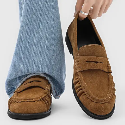 Loafers men's leather New men's Genuine leather shoes Classic casual business gentleman style Plus Size Black Brown Hot selling loafers Fashiona adult