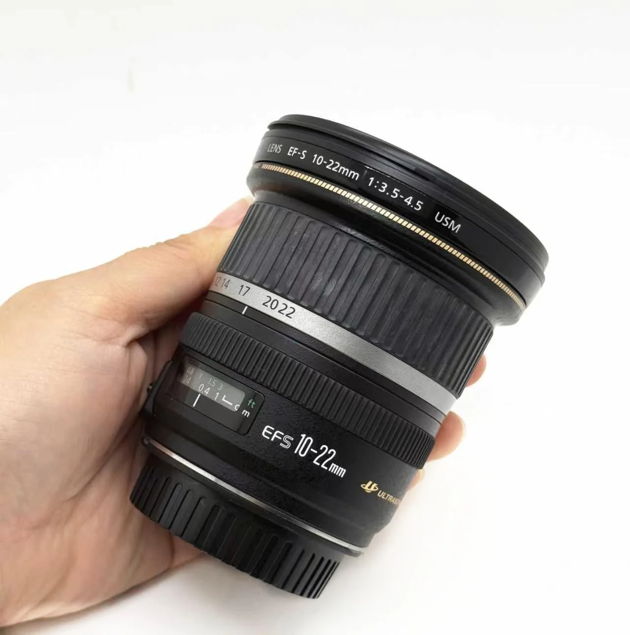 Ультраширокоугольный зум-объектив EF-S 10-22mm f/3.5-4.5 USM для Canon EF-S 10-22mm f3.5-4.5 USM (для матриц APS-C)