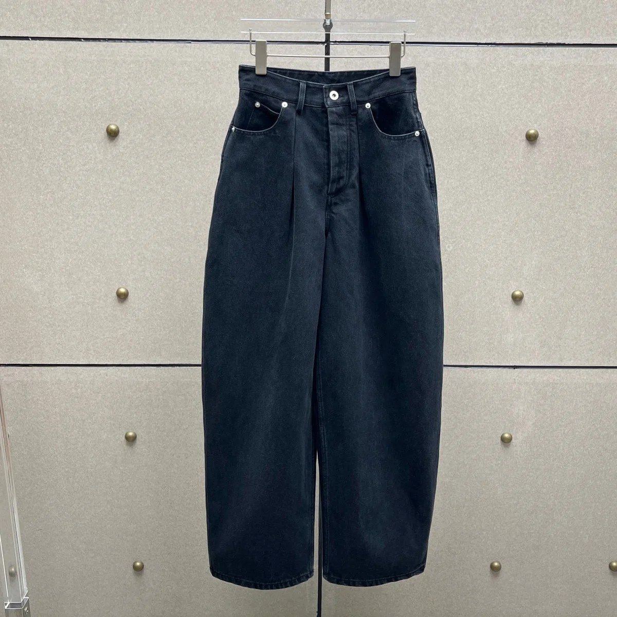 High Quality Women Black Washed Baggy Jeans High Waist Pleated Front Pockets Loose Denim Long Pants