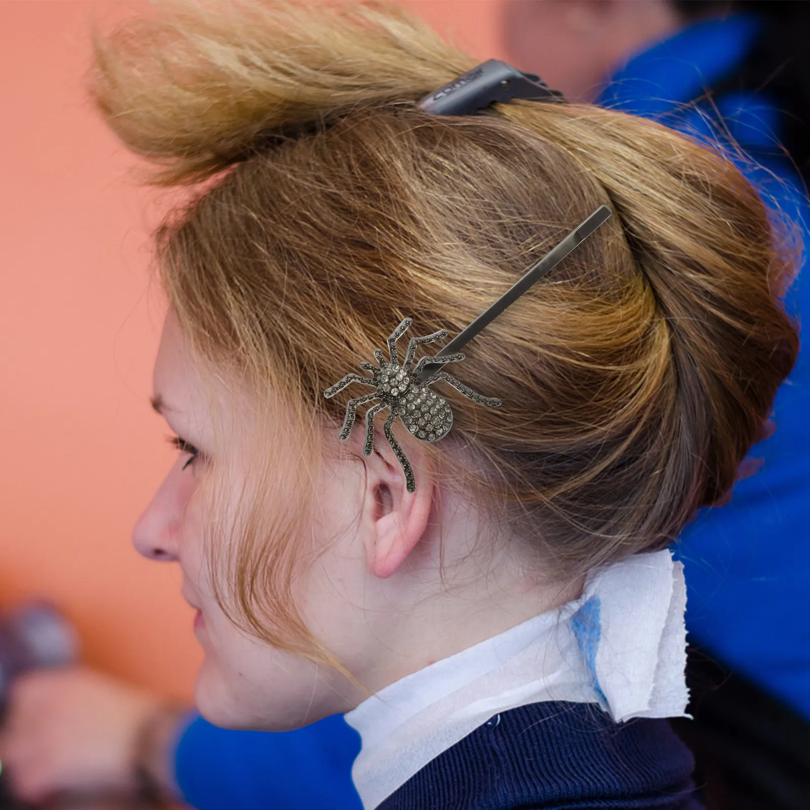 

2Pcs Fashion Spider Rhinestone Hairpins for Women Secure Bobby Clips Elegant Accessory for Wedding Birthday Prom Gatherings