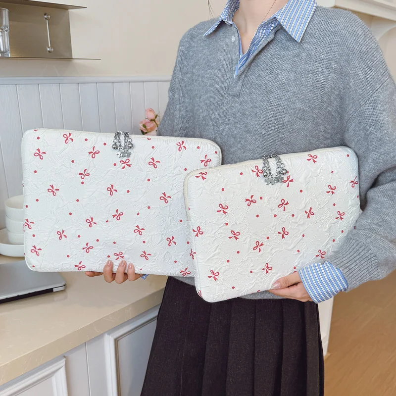 حقيبة كمبيوتر محمول احترافية مع قوس سطحي مكشكش مقاس 13/15 بوصة غطاء متين مقاوم للصدمات للعمل والسفر والأنشطة اليومية