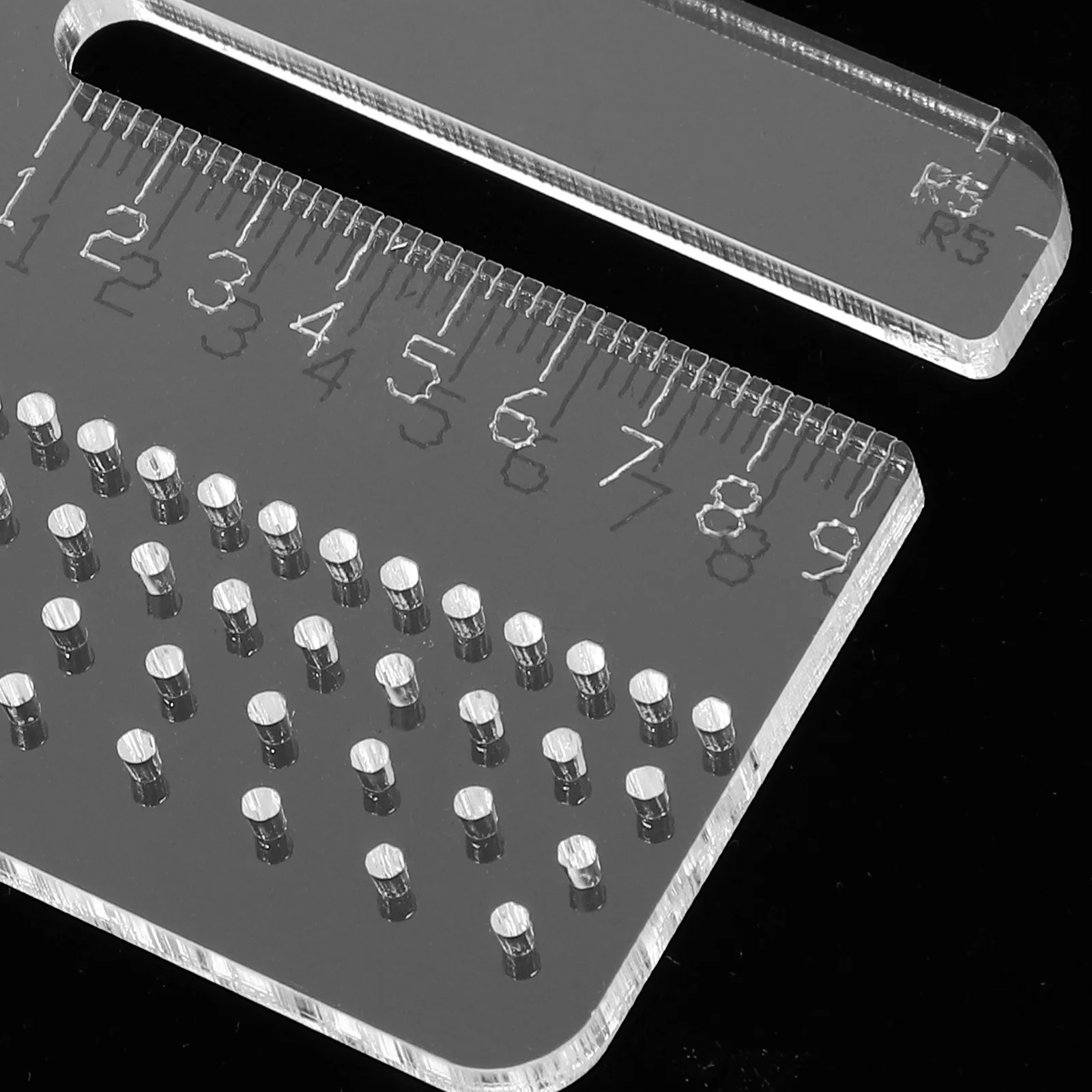 

Acrylic Punch Plate Hole Punch Tool For Leathercraft Stitching Belt Making Durable Hole Puncher Pricking