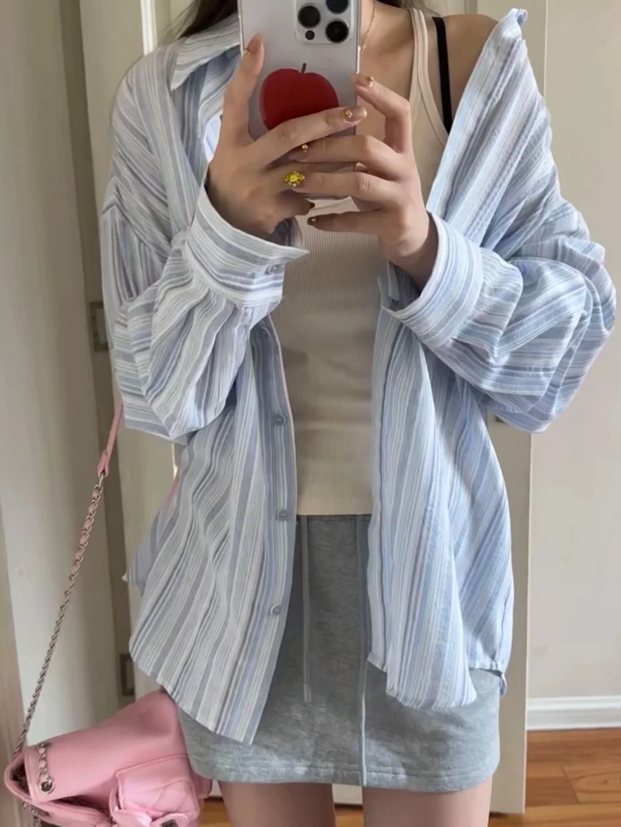 

Lazy Stripe irt Jaet Women's Spring Summer Thin Loose Slimming Design Sensation Small Cro Sunscreen Open Cardigan Autum...