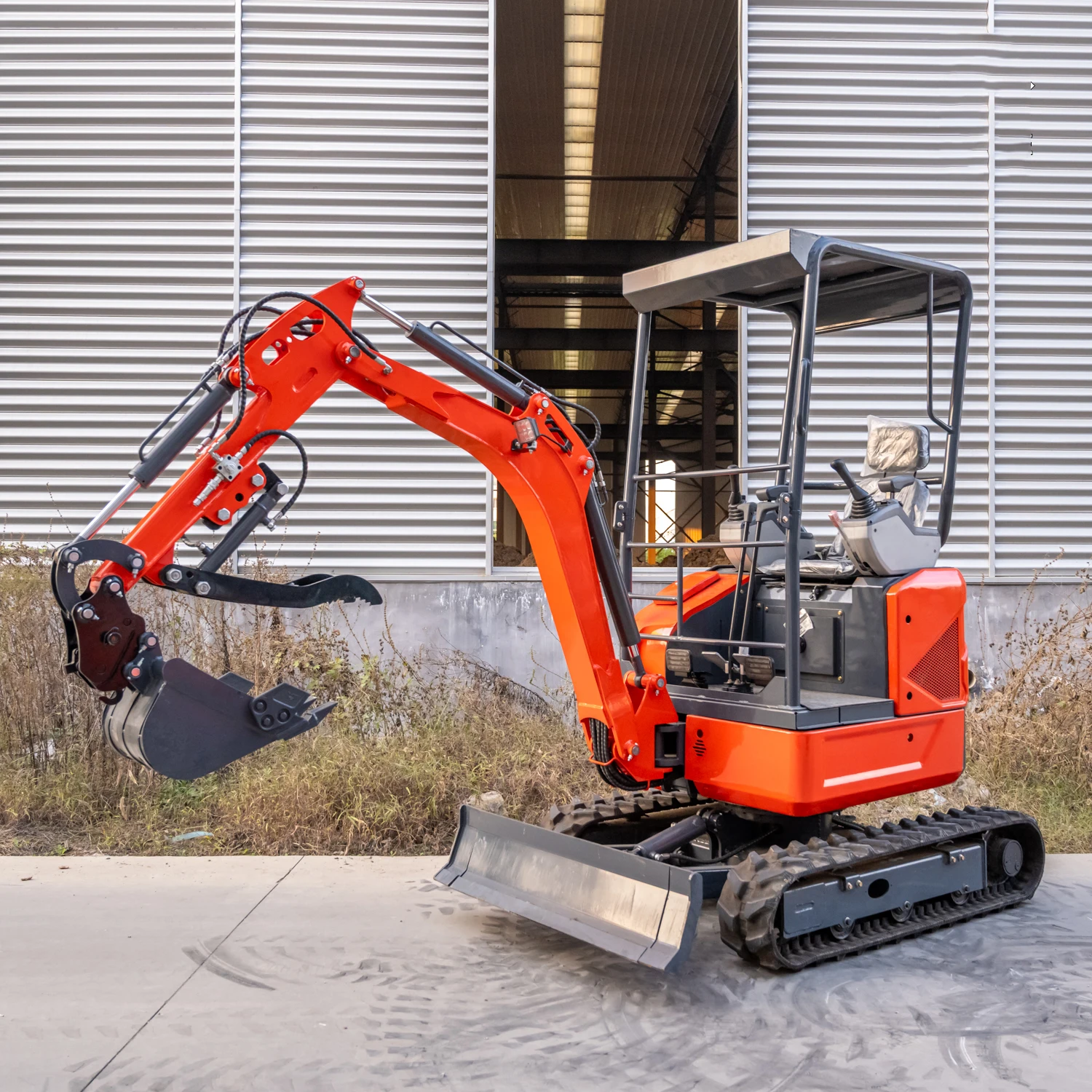 Mini-excavatrice agricole avec - Agriculture Farming Services avis et prix