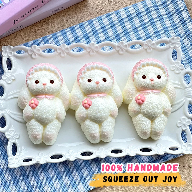 Puffy Bunny Food-grade Silicone Taba Squishy, Office Stress Relief Creamy Soft Handmade Squeeze Toy, Christmas Halloween Gift