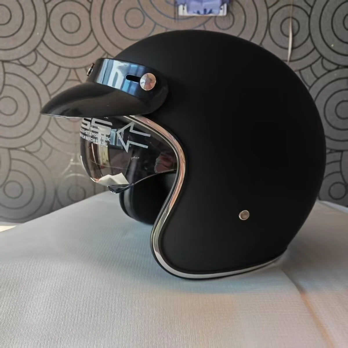 

VOSS Vintage Helmet Four Seasons Personalized Vintage Helmet Motorcycle Motorcycle Motorcycle 3/4 Half Helmet Endoscope