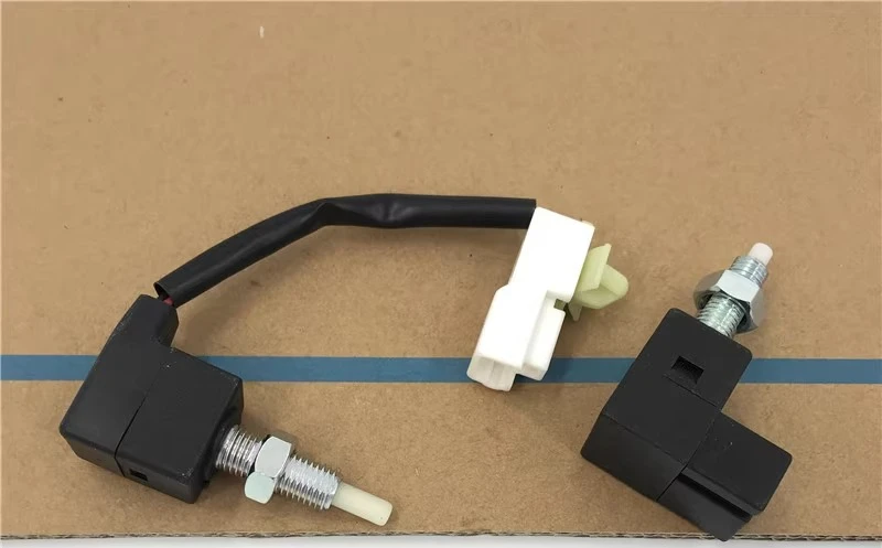 

For Elantra Verna Avante Soul 8 Tucson IX35 Clutch start ignition lock switch