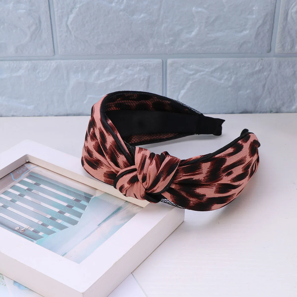 

3pcs Leopard Print Bow Headband For Women One Size Wide Hoop Breathable Comfortable Fashion Hair Accessories Daily Party Wear