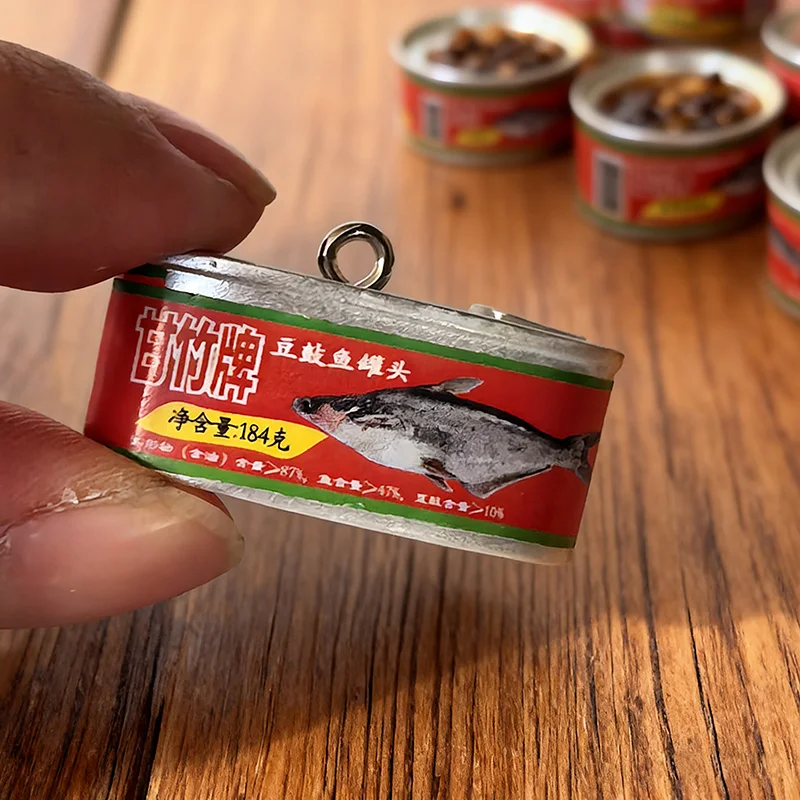 6/10 Uds. De latas de pescado de simulación en miniatura, dijes de resina, llaveros creativos divertidos, accesorio colgante, pendiente DIY, fabricación de joyería