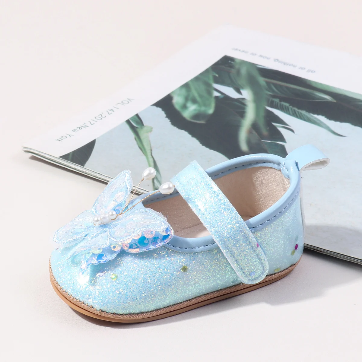 2025 Hot Selling 0-18M Baby Girls First Walking Indoor Outdoor Toddler Shoes With Beautiful Design High Quality TPR Sole
