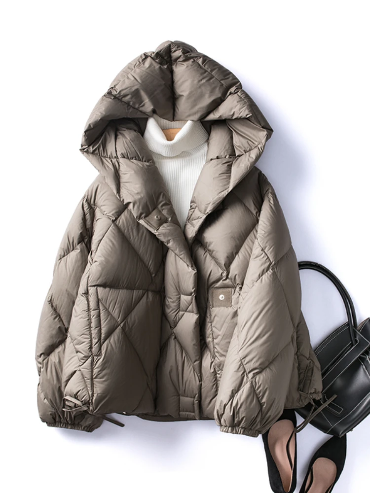 Aibeautyer New Winter Women 90% White Duck Down Coat Loose Snow Warm Fluffy Outwear Female Hooded Short Light Feather Jacket