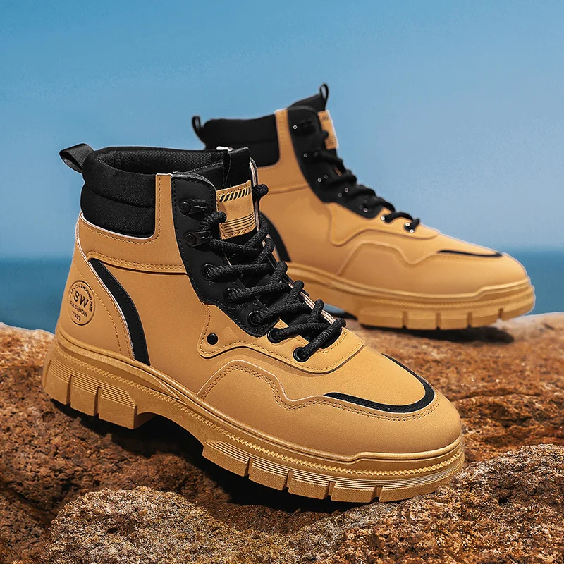 

British Style Outdoor Hiking Shoes Man Fashion Boots 2025 Retro Khaki Men Motorcycle Boot Anti-Slip Platform Men's Ankle Boots