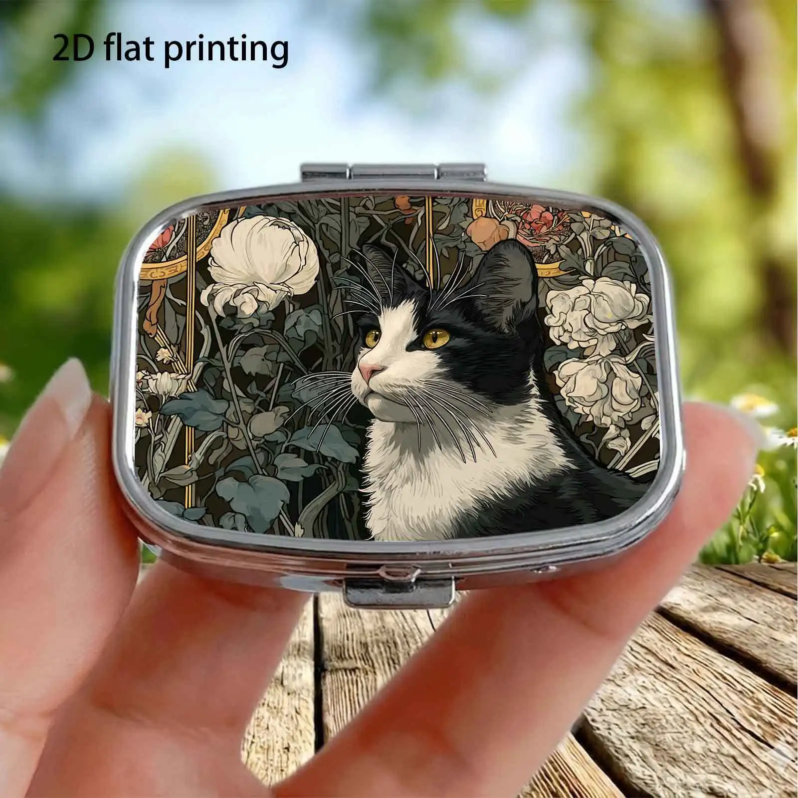 Vintage Dark-Toned Floral Black and White Long-Haired Cat Oil Painting Pattern, Small Square Two-Compartment Pill Organizer, Portable Medicine Storage, Can Also Be Used as a Home Portable Organizer, Decorative Box, Perfect for Handbags, Wallets, and Travel, Metal Storage Box, Small Jewelry Organizer, Holiday Gifts, Souvenirs, Prizes, Small Gifts