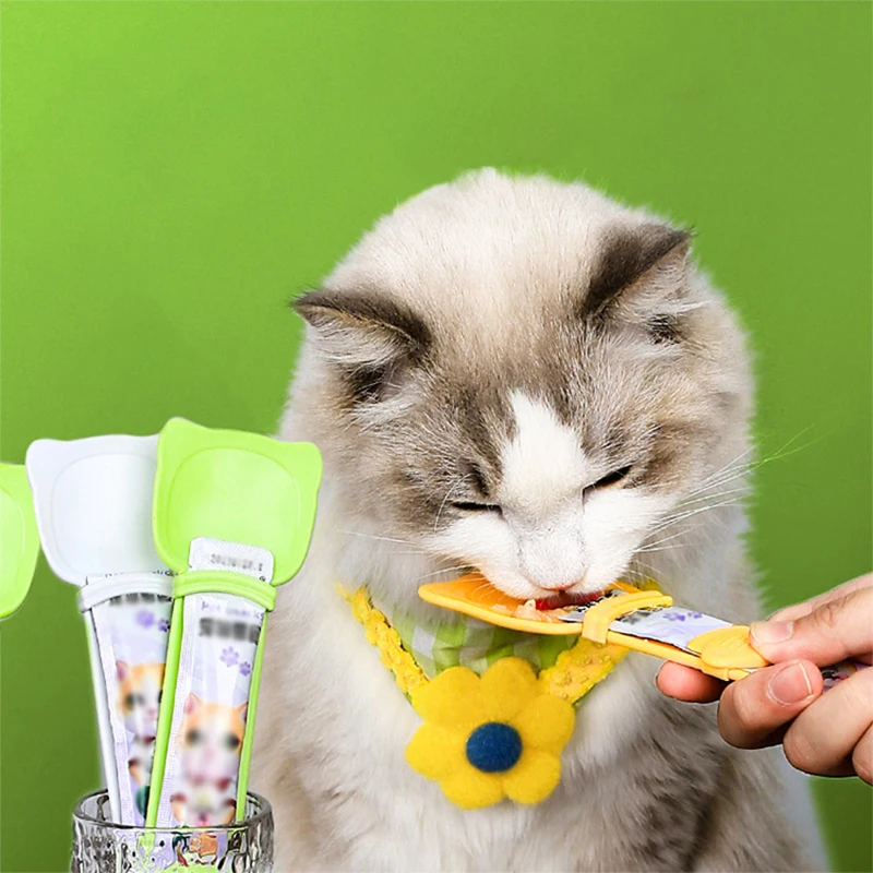 

Cat Treats Spoon Lickable Cats Strip Squeezer Feeder Pet Liquid Snack Spoon Feeding Food Squeezer Without Residue Pets Supplies