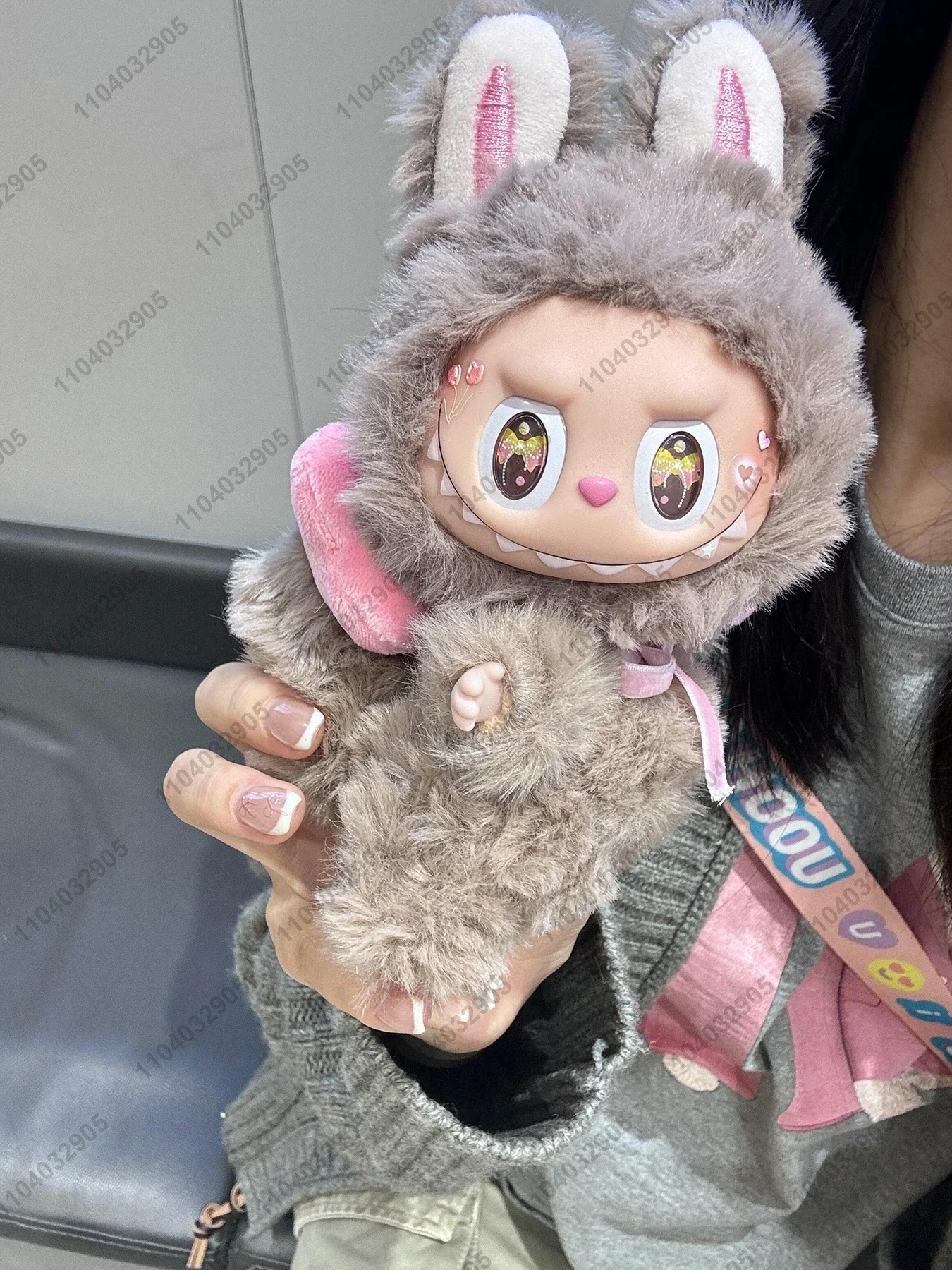 Zimomo los monstruos Winnie Labubu muñeca transformación réplica Original 1:1 vinilo muñeco de peluche figura de acción bolsa encanto bolso colgante