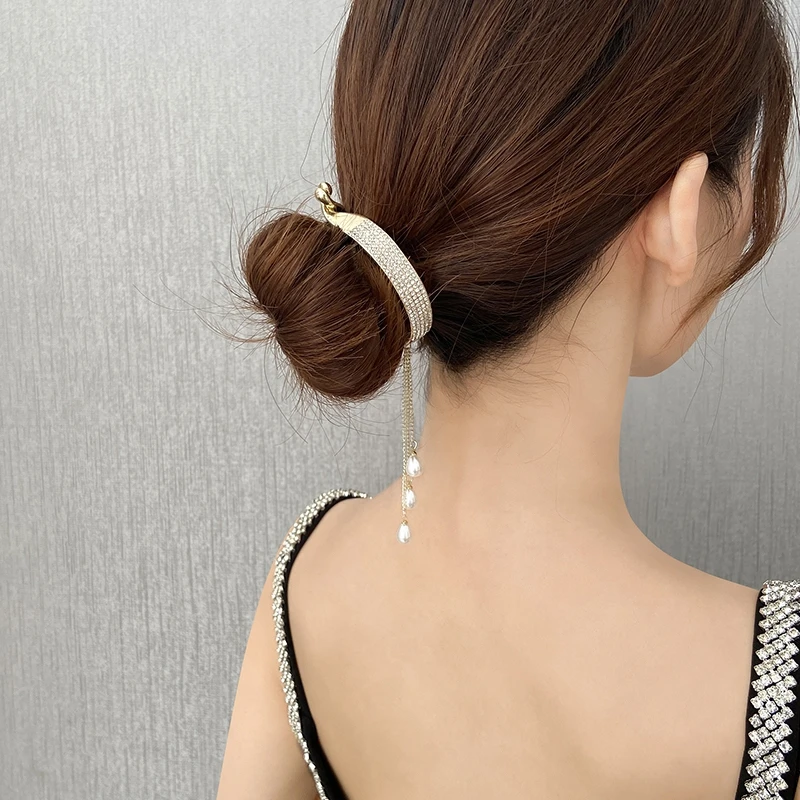 2022 New Women Bun Pearl Rhinestone Hair Claw Clips Horsetail Buckle Ponytail Holder Hair Clip DIY Maker Female Hair Accessories