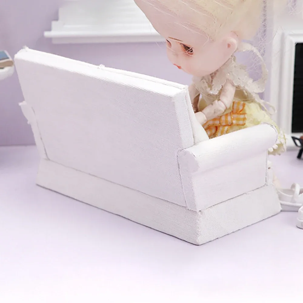 1/12 Poppenhuis Miniatuur Witte Dubbele Bank met Kussen Mini Meubels Model Speelgoed voor Poppenhuis Accessoires Decoratie ob11 bjd