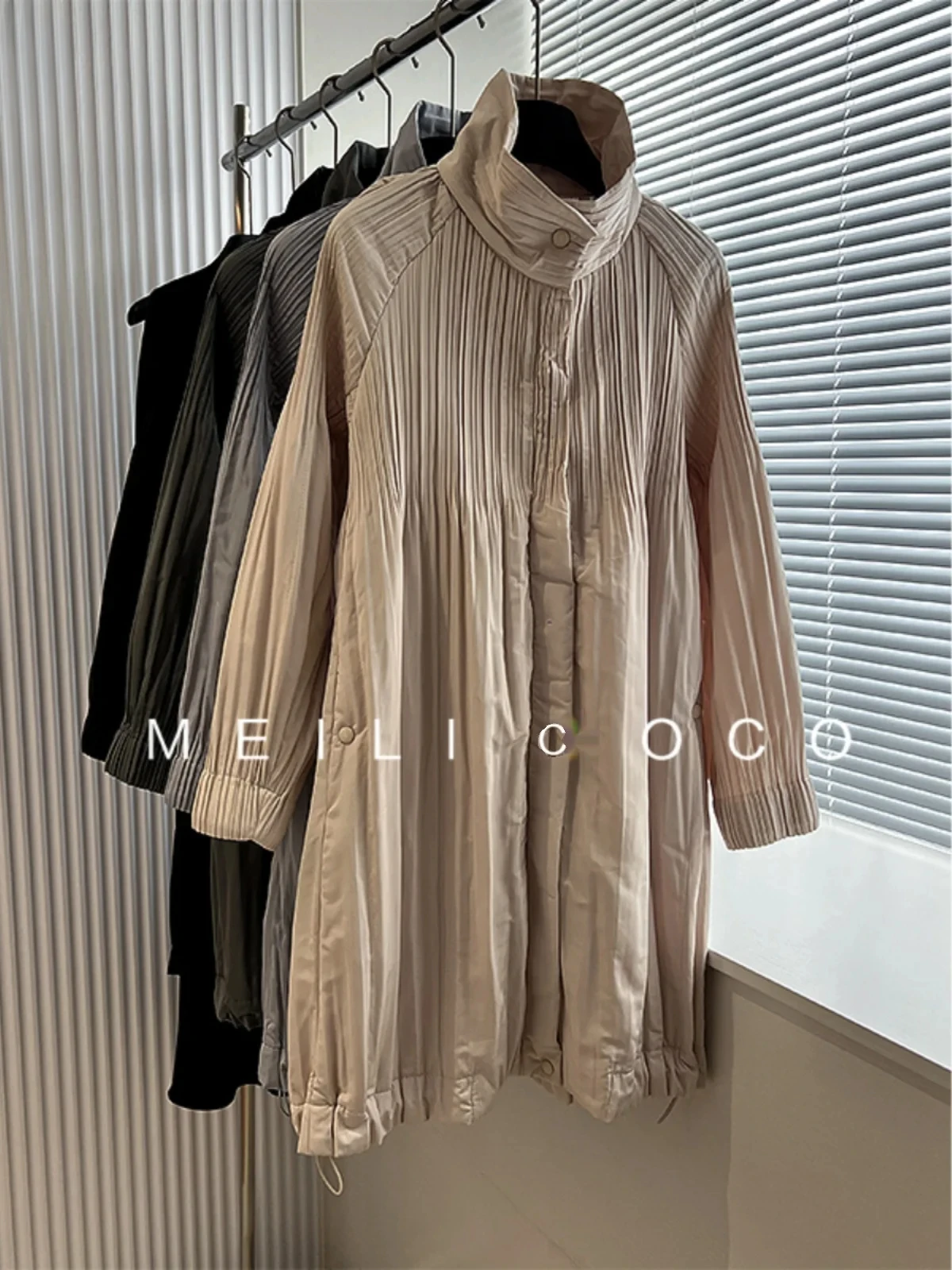 Miyake Pleated Long Women's Jacket 2024 Autumn Winter New Loose Casual Solid Slim Zipper Stand-up Collar Design Cotton Jacket