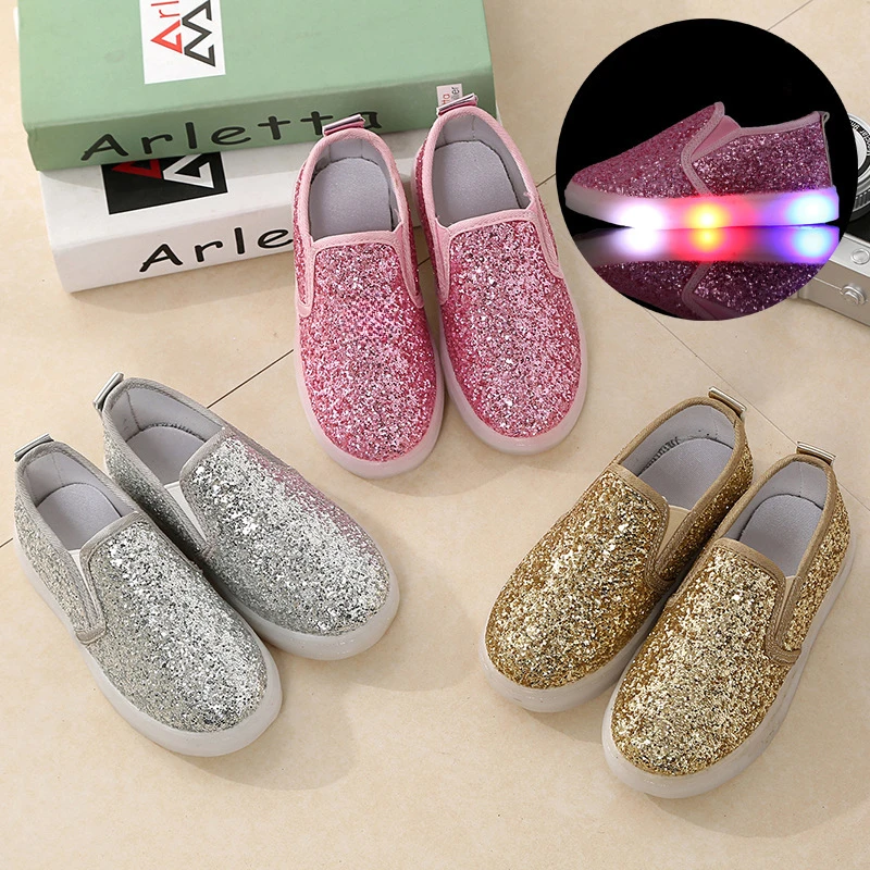 Spring Kids Shoes New Fashion Versatile Girl Shoes LED Light Comfort Soft Child Sneakers Anti Slip Sequins Exquisite Casual Shoe