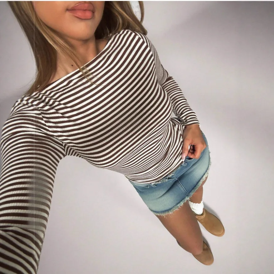 

2025 New Casual Versatile Fashion Slim Trend Crew Neck Striped Long Sleeve T-Shirt Women
