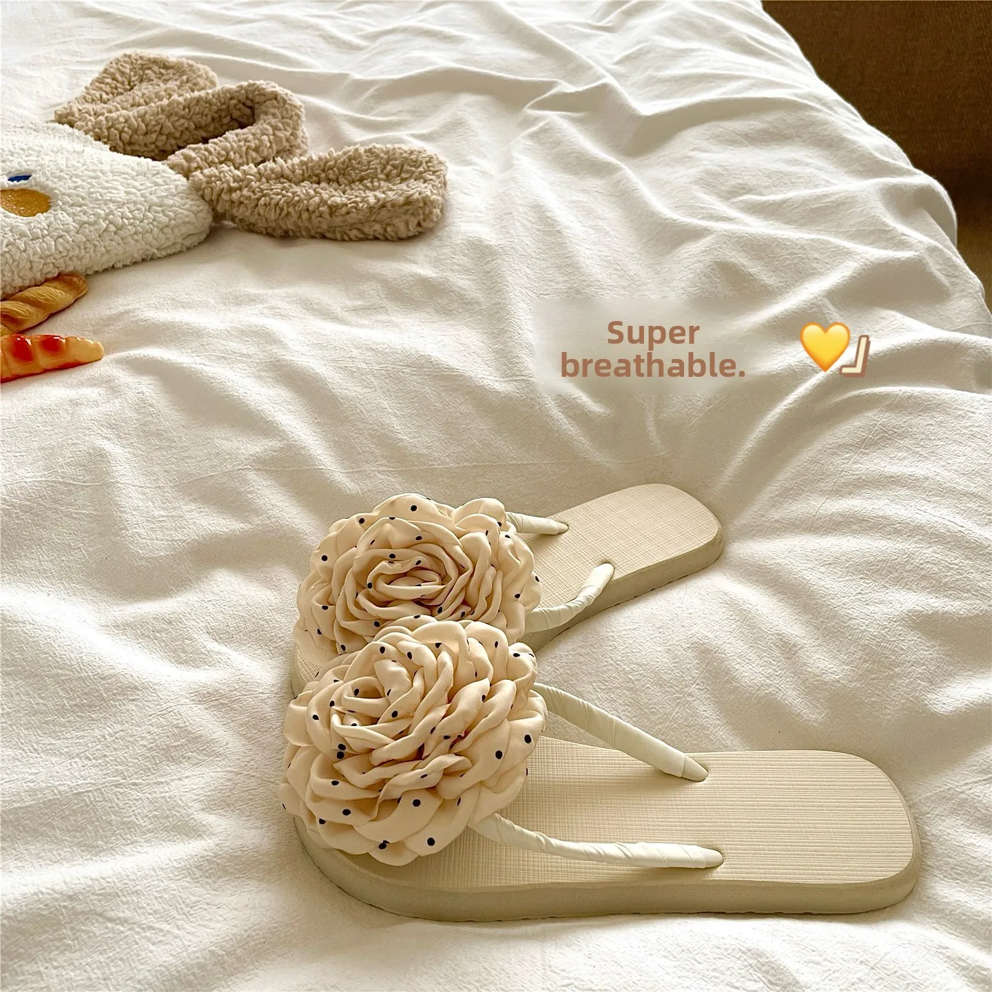 

Champagne Rose Flower Thong Slippers Women's Summer Breathable Anti-slip Beach Holiday Style Clogs Korean Version mid Heel EVA